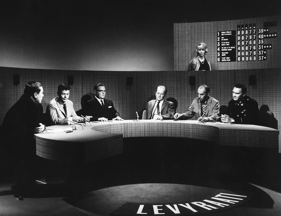 Photo public debates discussion