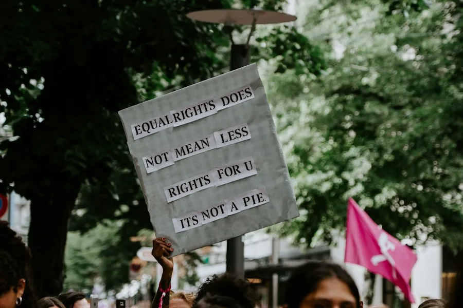 Photo common public opinion mistakes